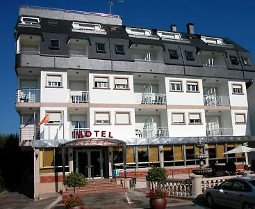 Hotel Piñeiro 2 Estrellas Superior