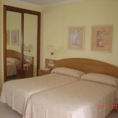 Otel Pineiro 2 Estrellas Superior 2*